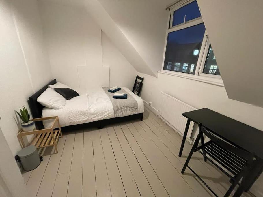 Spacious 2 Bedroom On Tower Bridge Londyn Zewnętrze zdjęcie